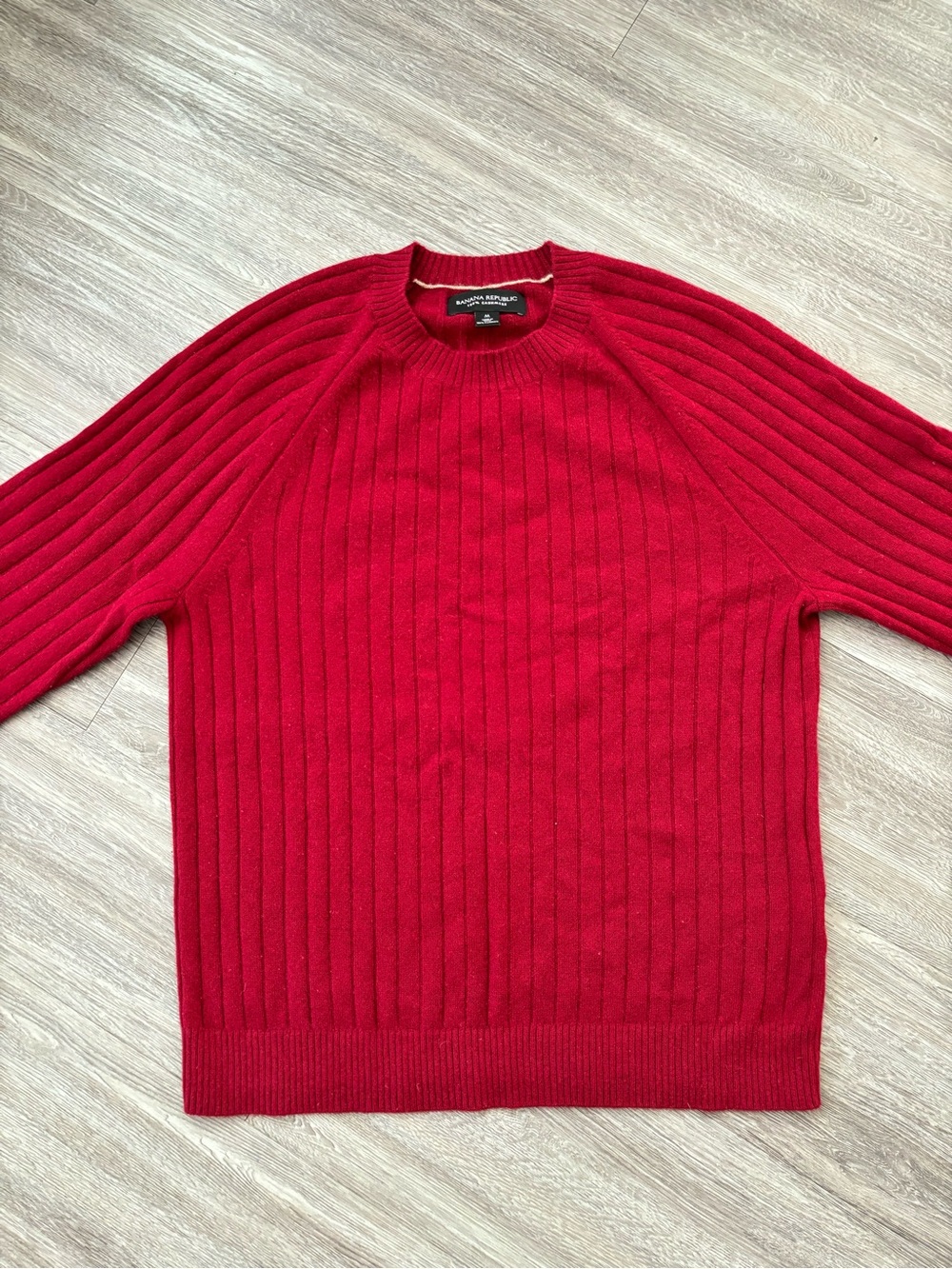 Men’s Red Ribbed Cashmere Sweater - Banana Republic
